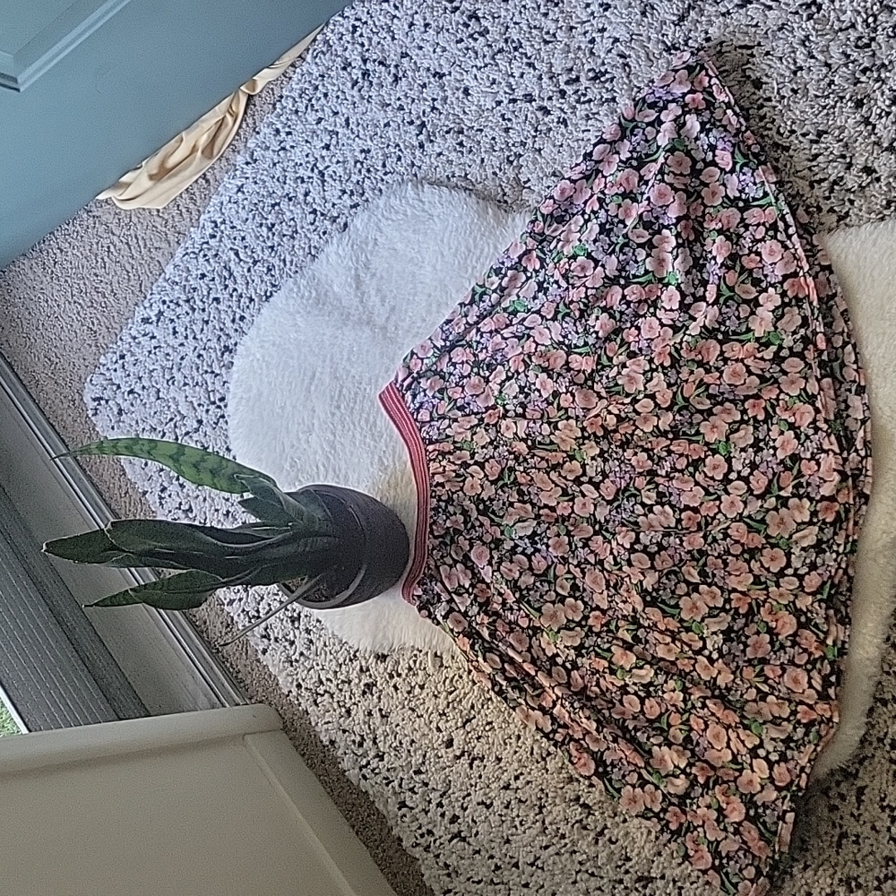Zara flower skirt